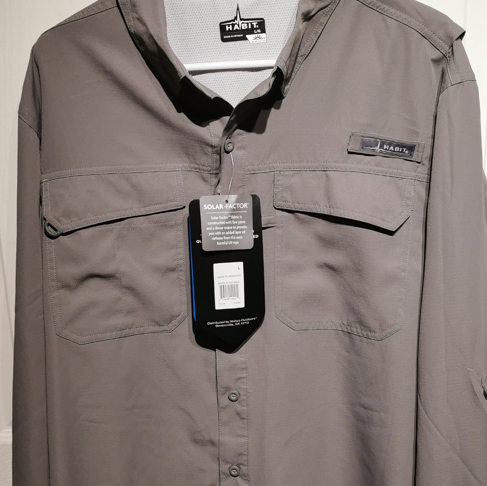 New With Tags Habit Vented UV 40+ Large shirt